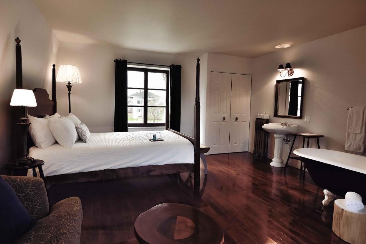 Auberge Le 112 Saint Andre De Kamouraska Екстер'єр фото