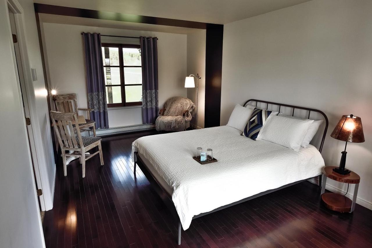 Auberge Le 112 Saint Andre De Kamouraska Екстер'єр фото
